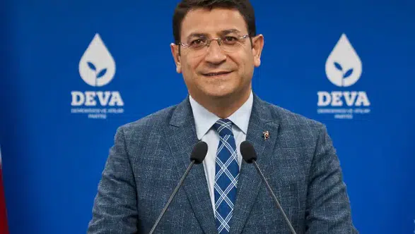 Şahin: Avukatın endişe taşımadığı bir iklimde adalet yeşerir