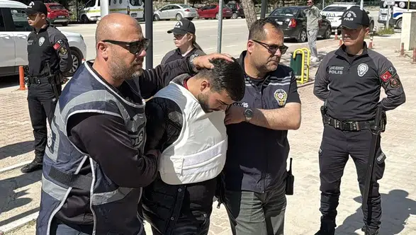 Kayıp genç kadının son durağı Bucak oldu: Cinayet şüphelileri hakim karşısında
