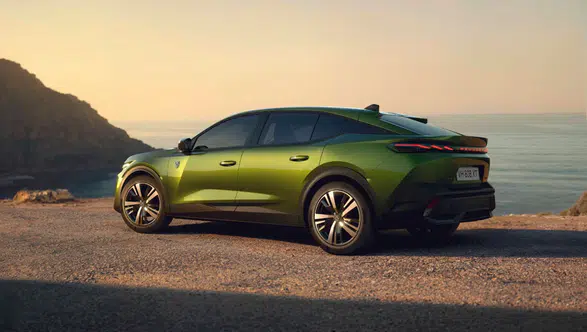 Türkiye’nin Peugeot gözdesi hibrit gücüne kavuştu: İşte 408’deki dikkat çeken değişimler