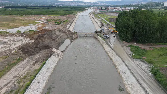Tokat'ta büyük risk: Yeşilırmak üzerindeki köprü için flaş karar!