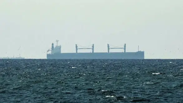 Hürmüz Boğazı'nda sular ısınıyor: Bir tankere saldırı düzenlendi