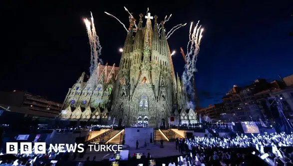Sagrada Familia Zirveye Ulaştı