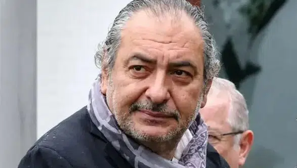 Televizyon dünyasının unutulmaz ismi Reha Muhtar hayatını kaybetti