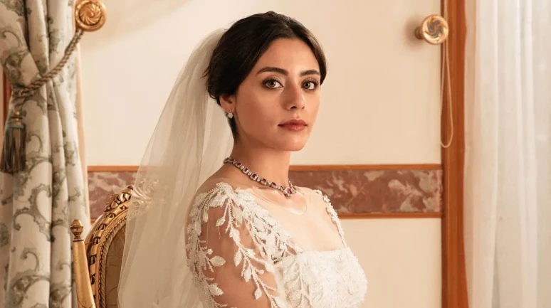 Sıla Türkoğlu Ne Kadar Kazanıyor? Kızılcık Şerbeti’ndeki Ücreti ve Özel Hayatı Gündem Yarattı