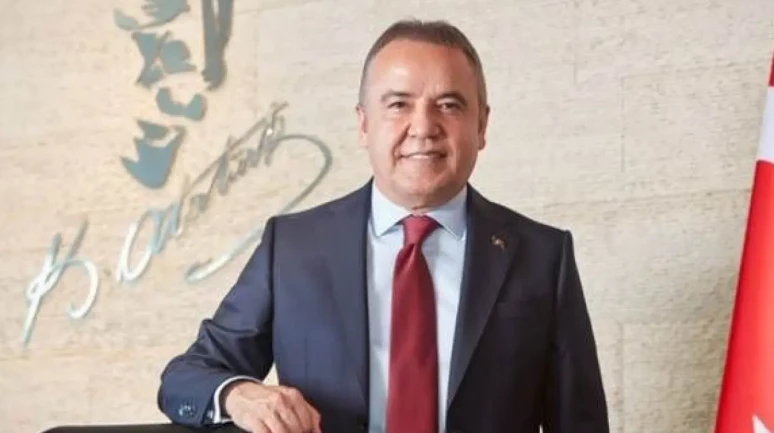 Antalya’da Siyasi Deprem! Muhittin Böcek Tutuklandı, Rüşvet Belgeleri MASAK Raporunda