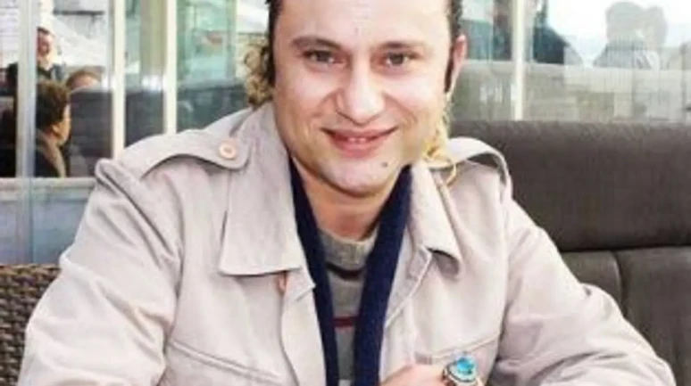 Hastaneye Kaldırıldı, Kalp Krizi Teşhisi Kondu! Onur Akay İçin Dualar Ediliyor