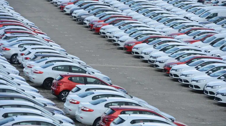 İkinci El Araçlarda Bayram Arifesinde Fiyat Artışı Görüldü!