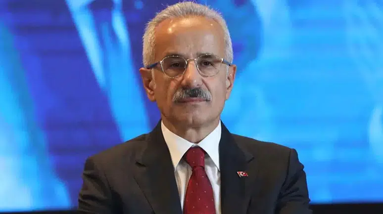 Bakan Uraloğlu duyurdu | Roblox açılacak mı?