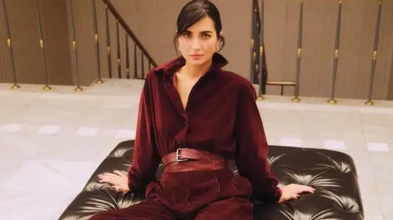 Tuba Büyüküstün kaç yaşında, nereli, boyu kaç, sevgilisi kim?