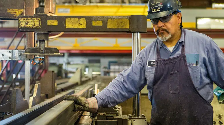 Şubat Ayında Sanayi Üretiminde Yüzde 2,2'lik Yıllık Artış Gerçekleşti!