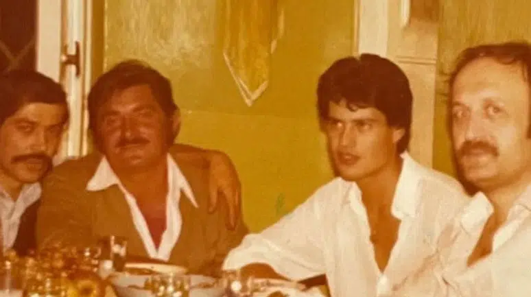 Magazin dünyasının tozlu rafları aralandı: Ünlü isimlerin nostaljik paylaşımları hayranlarını geçmişe götürdü