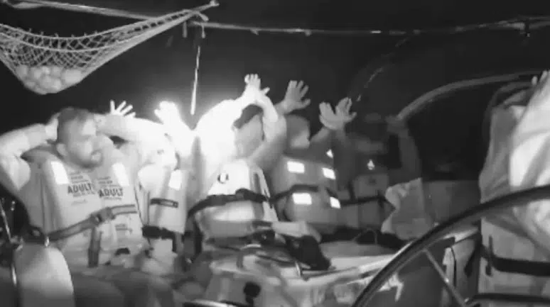 Gazze yolunda gerilim tırmandı: İsrail donanması uluslararası sularda yardım filosuna el koydu