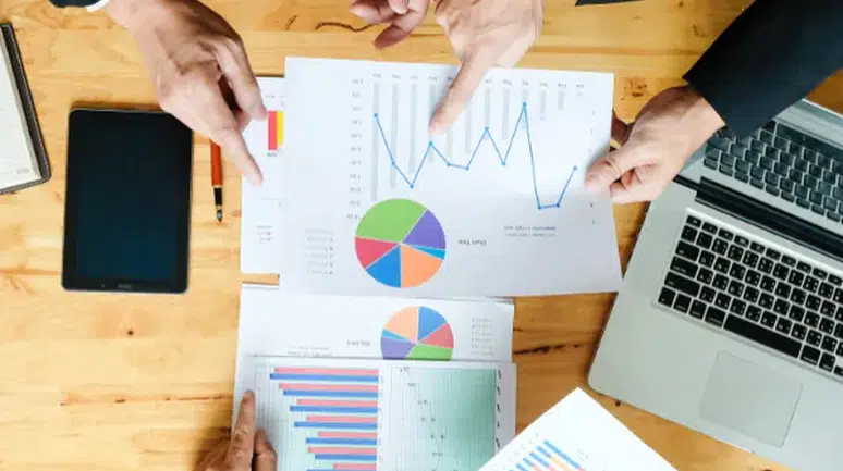 Küresel Piyasalarda Veri ve Faiz Beklentileri Belirsizliğe Yol Açıyor