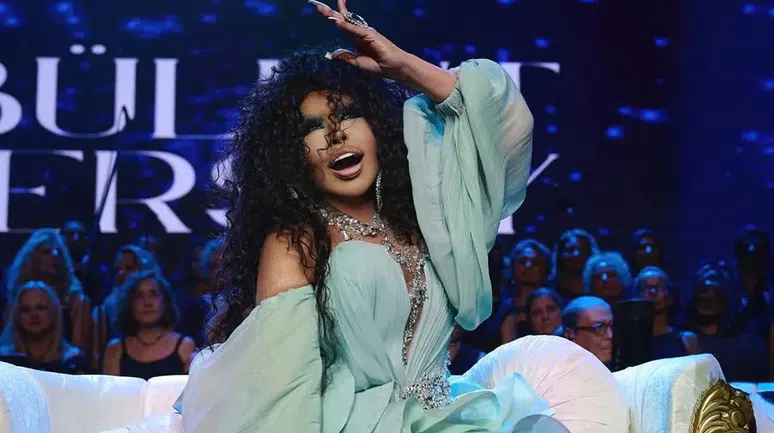 Diva'nın reklam anlaşması dudak uçuklattı: Tek bir film için aldığı ücret rekor kırdı