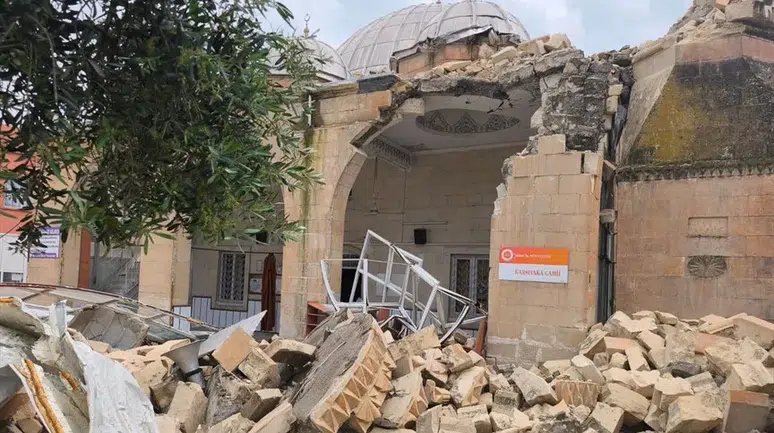 Birecik'te felaketin boyutu sabah saatlerinde netleşti: Şehir adeta savaş alanına döndü