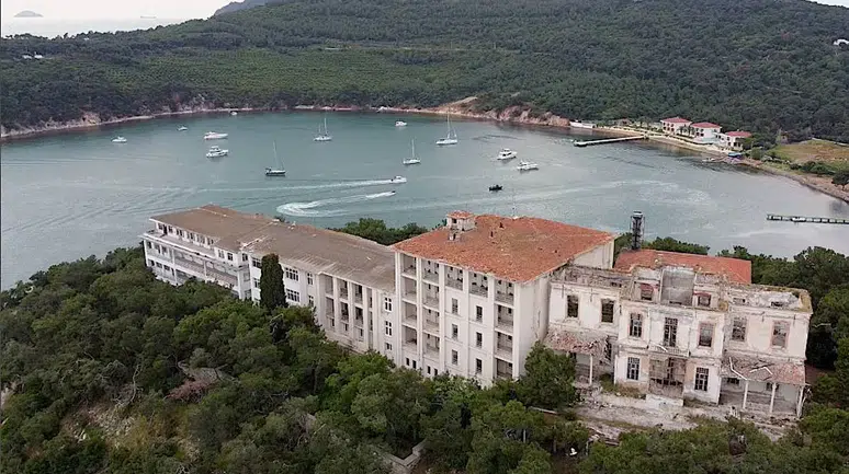 Heybeliada’nın hafızası mahkemeye taşınıyor: Sanatoryum arazisinde yeni tahsis krizi