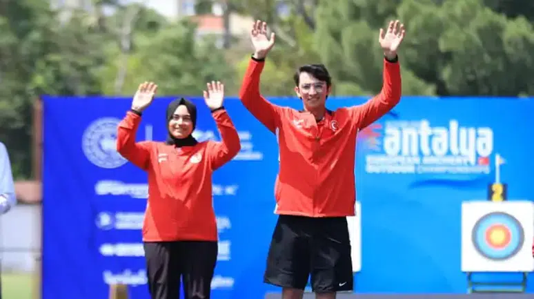 Okçuluğun zirvesinde Türk rüzgarı: Gazoz ve Gökkır Avrupa’yı dize getirdi
