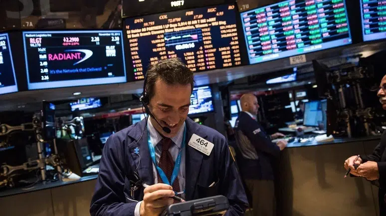 Wall Street'te yapay zeka rüzgarı jeopolitik endişelere çarptı: Yatırımcı kararsız