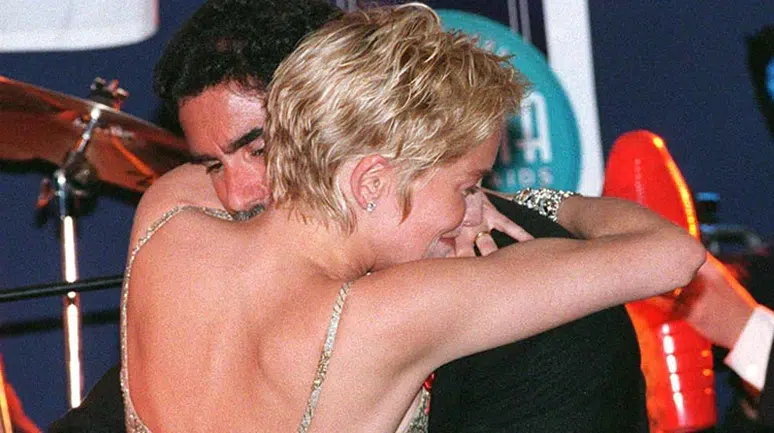 Sharon Stone evliliğinin bittiğini o an anladı