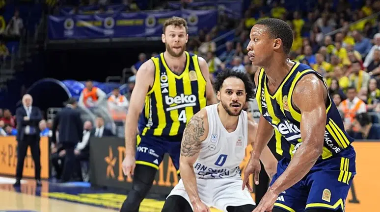 Ülker'de mucizevi geri dönüş: Fenerbahçe Beko seride durumu 1-0 yaptı