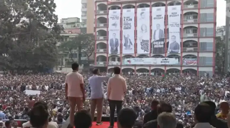Bangladeş'te oy verme işlemleri yoğun güvenlik önlemleri altında başladı
