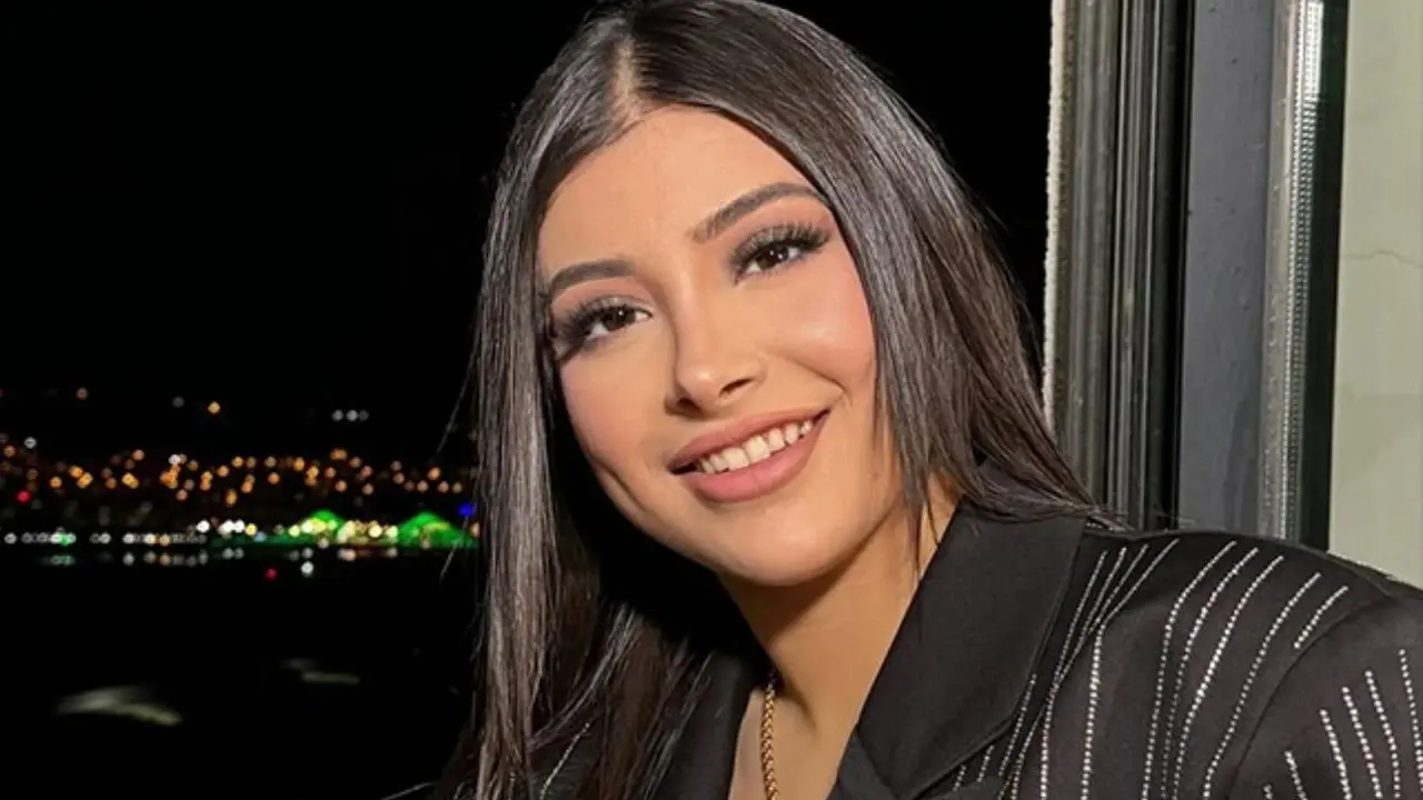 Şarkıcı Aynur Polat Kimdir? Kaç Yaşında, Nereli, Evli mi, Eşi Kim? 4