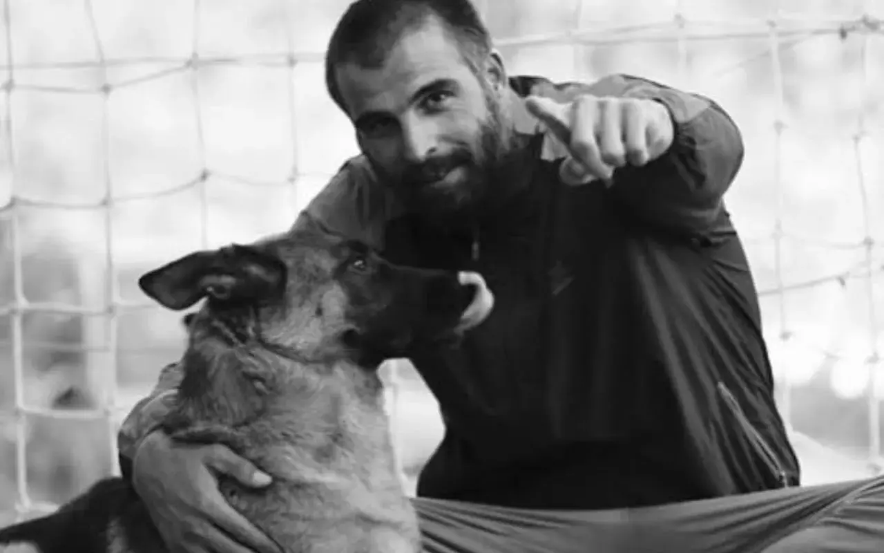 Mehmet Akif Alakurt kimdir? Mehmet Akif Alakurt öldü mü, bekâr mı, evli mi, çocuğu var mı, hangi dizilerde oynadı? 4