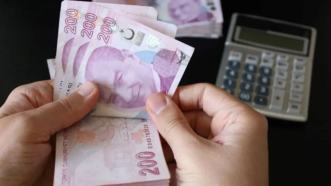 İstanbul’da Emekliler Bayram Öncesi Ödeme Alacak: Maaş ve İkramiye Takvimi Açıklandı 7