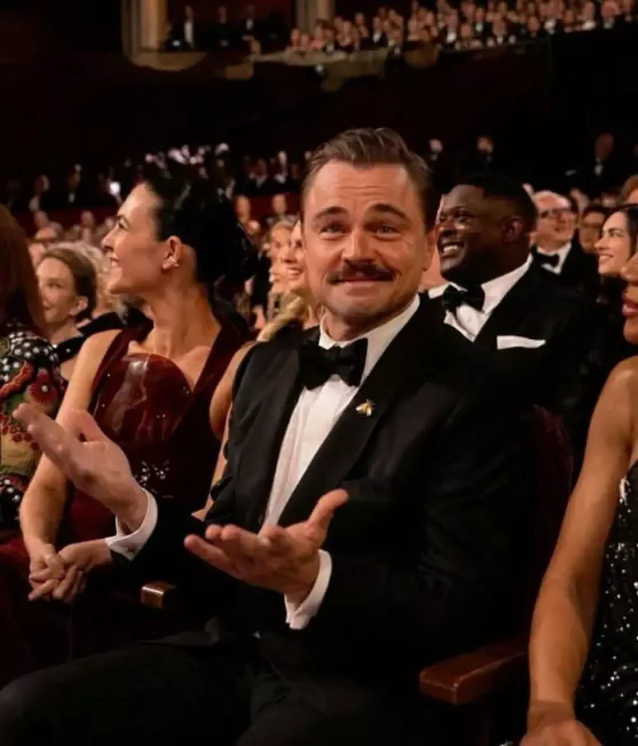 Leonardo DiCaprio'nun yenilikçi tarzı sosyal medyada gündem oluşturdu! 5