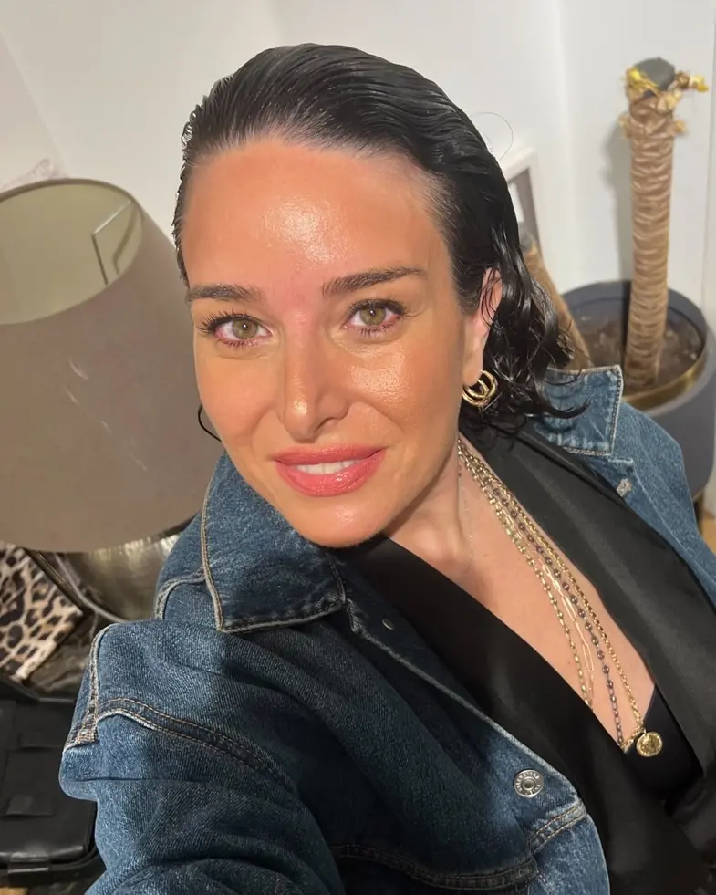 Yasemin Sadıkoğlu Kimdir? 5 yasemin sadikoglu kimdir 2