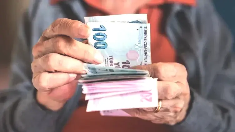 EMEKLİ ZAMMI SON DAKİKA! Emekliye 20 bin TL’ye ek çifte destek! İşte 16.881 TL alana maaş farkı için ödeme takvimi