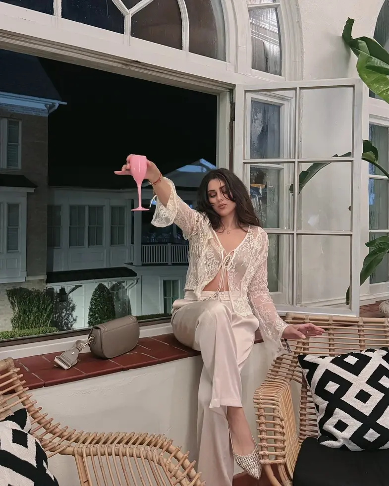 tugce melis demir kimdir 4