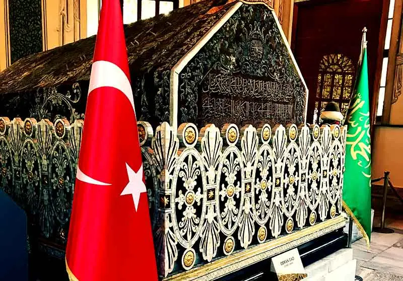 Osman Gazi Türbesi 
