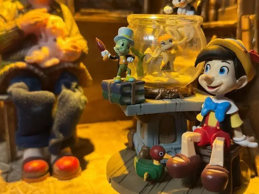 balat oyuncak müzesi içinde yer alan pinokyo gösterimi