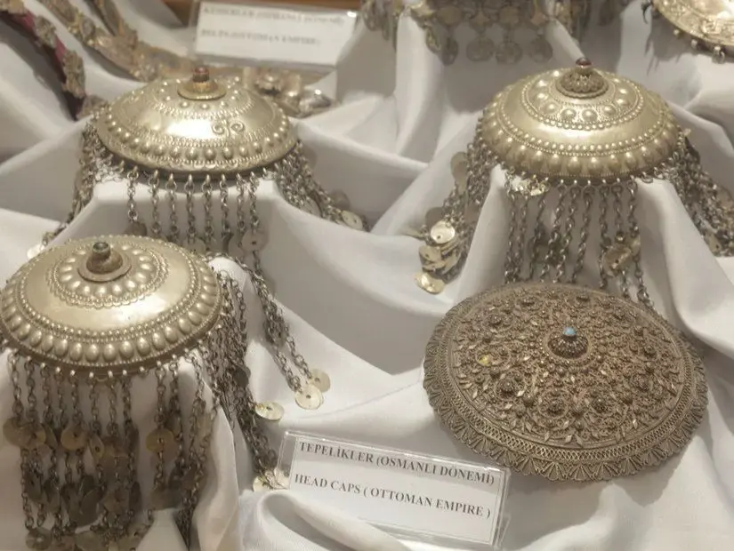 Kayseri Arkeoloji Müzesi sergilenen eserler