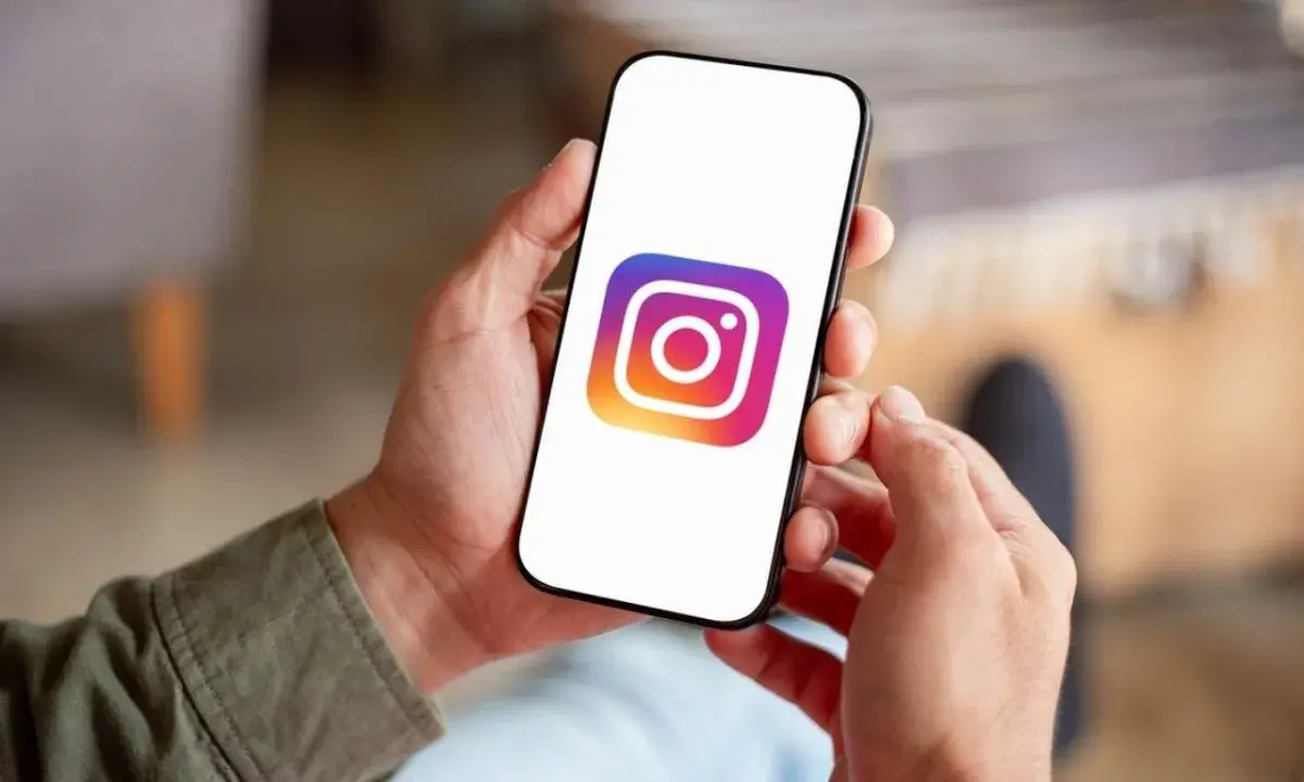 12 Şubat Instagram çöktü mü