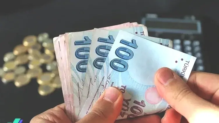 EMEKLİ MAAŞI ÖDEME TAKVİMİ: En düşük emekli maaş farkı ödemesi ne zaman? 3 bin 119 TL’lik ödeme bekleniyor!