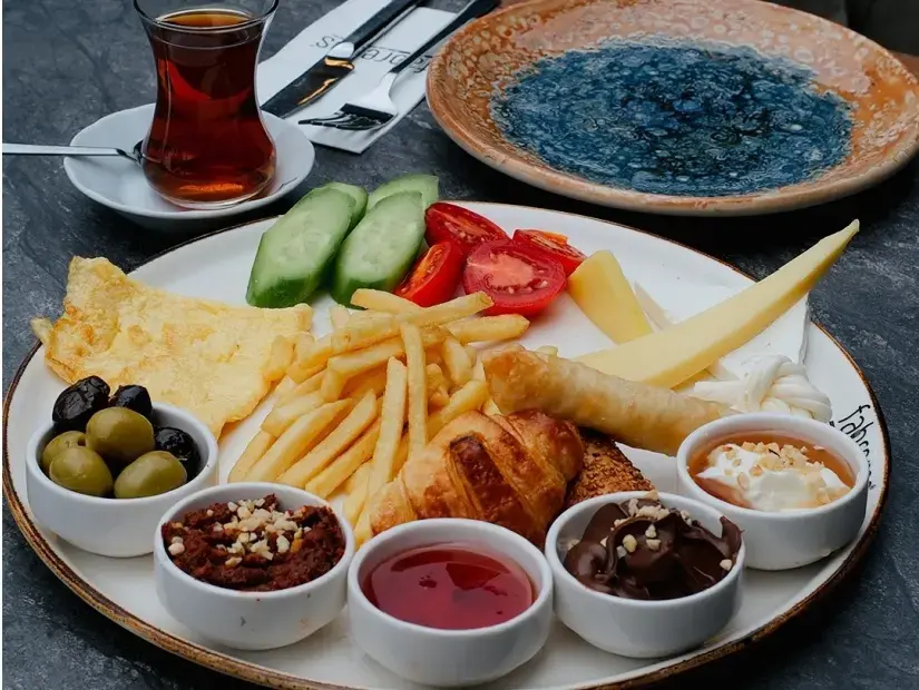 Fabregas Cafe & Restaurant - Samsun kahvaltı tabağı